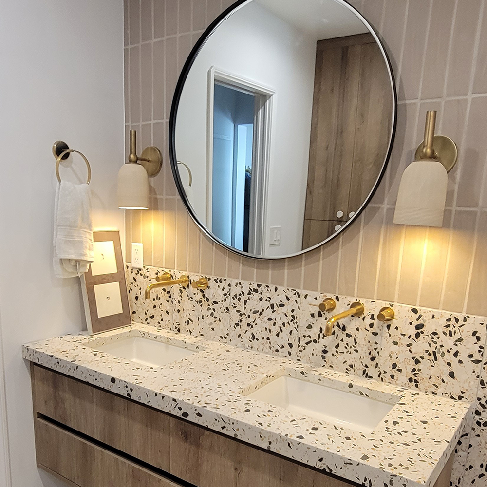Guest Bathroom Los Angeles - Image 12