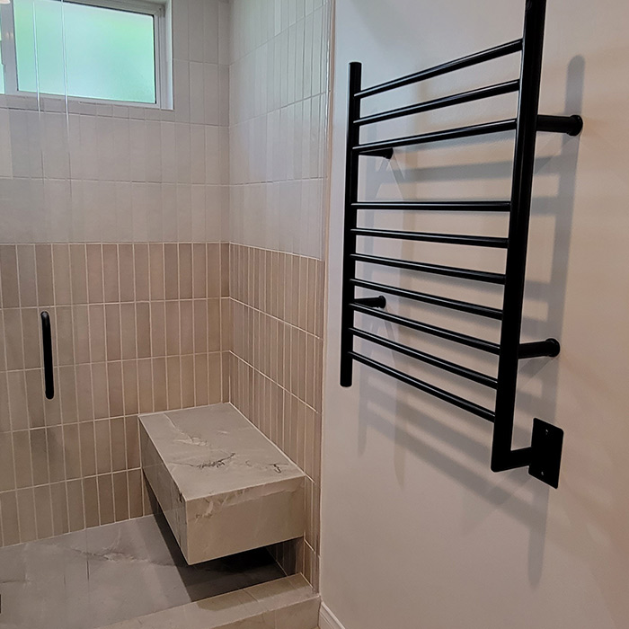 Los Angeles Master Bathroom - Image 7